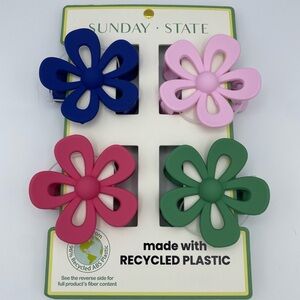 4 Colorful Flower Hair Claws
